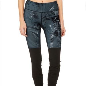 Alo Yoga Goddess Ribbed Legging NWT